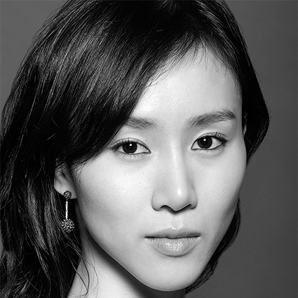 Headshot of Hee Seo