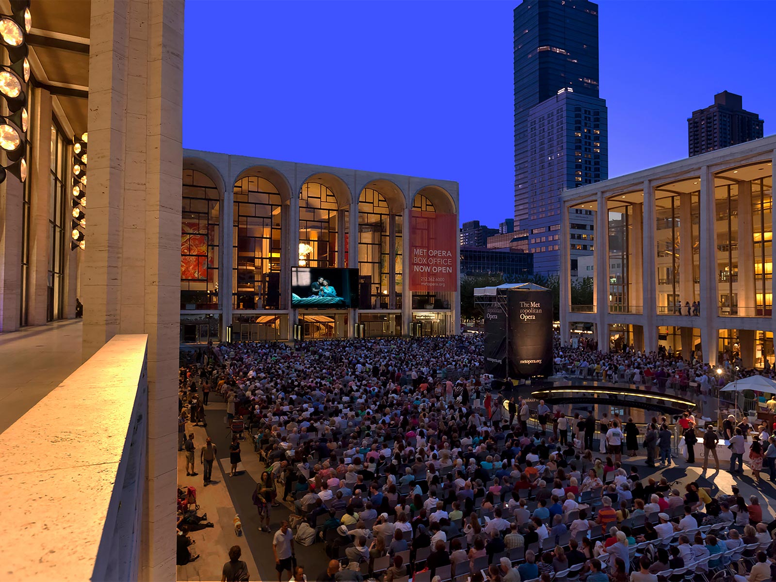 Metropolitan Opera Home